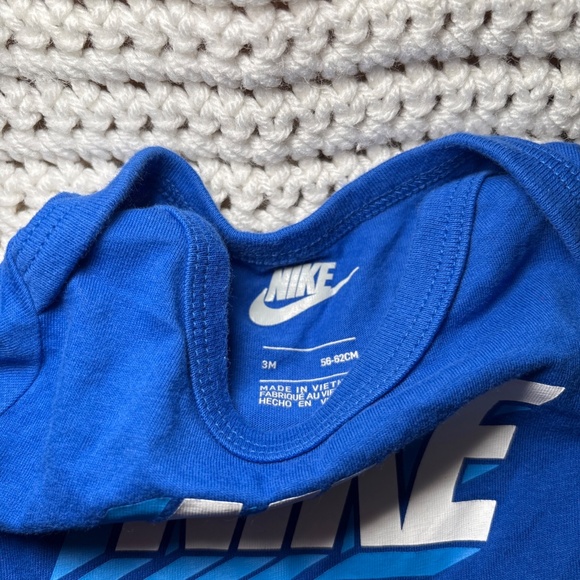 Nike Blue Just Do It Infant one piece 3Months Unisex Lot Of 2 - Picture 6 of 6